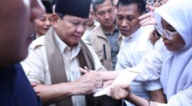 Calon presiden nomor urut 2, Prabowo Subianto bersilaturahmi ke Pondok P. esantren (Ponpes) Cipasung. (Dok. Tim Media Prabowo-Gibran)

