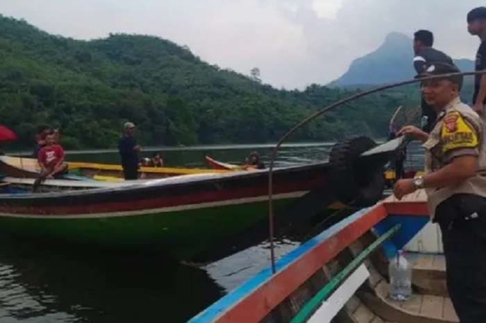Korban tenggelam di Purwakarta Jabar kembali terjadi kali ini menimpa 2 warga dikabarkan tenggelam di Danau Jatiluhur, Kabupaten Purwakarta.  (Dok. Haipurwakarta.com/ Fuljo)