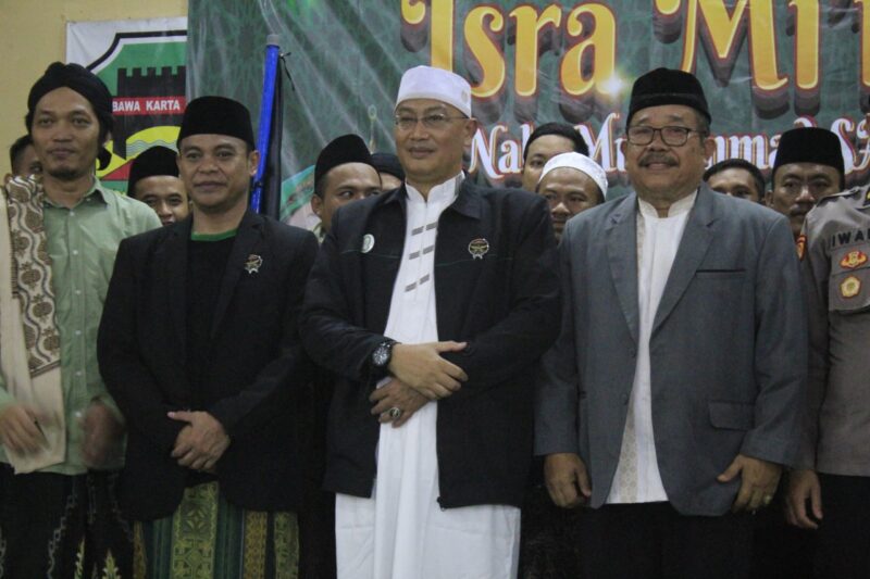Pelantikan pengurus DPC GWSN Kabupaten Purwakarta oleh Ketua Umum KH.Rd.Abdul Razzak, M.Ag, Kamis 30/01/2025 (foto : Haipurwakarta.com/Herman Makuaseng)