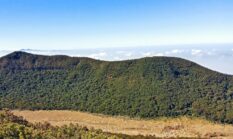 Basecamp Liar Diduga Dalangi Pendakian Ilegal di Gunung Gede Pangrango Saat Libur Panjang Nasional